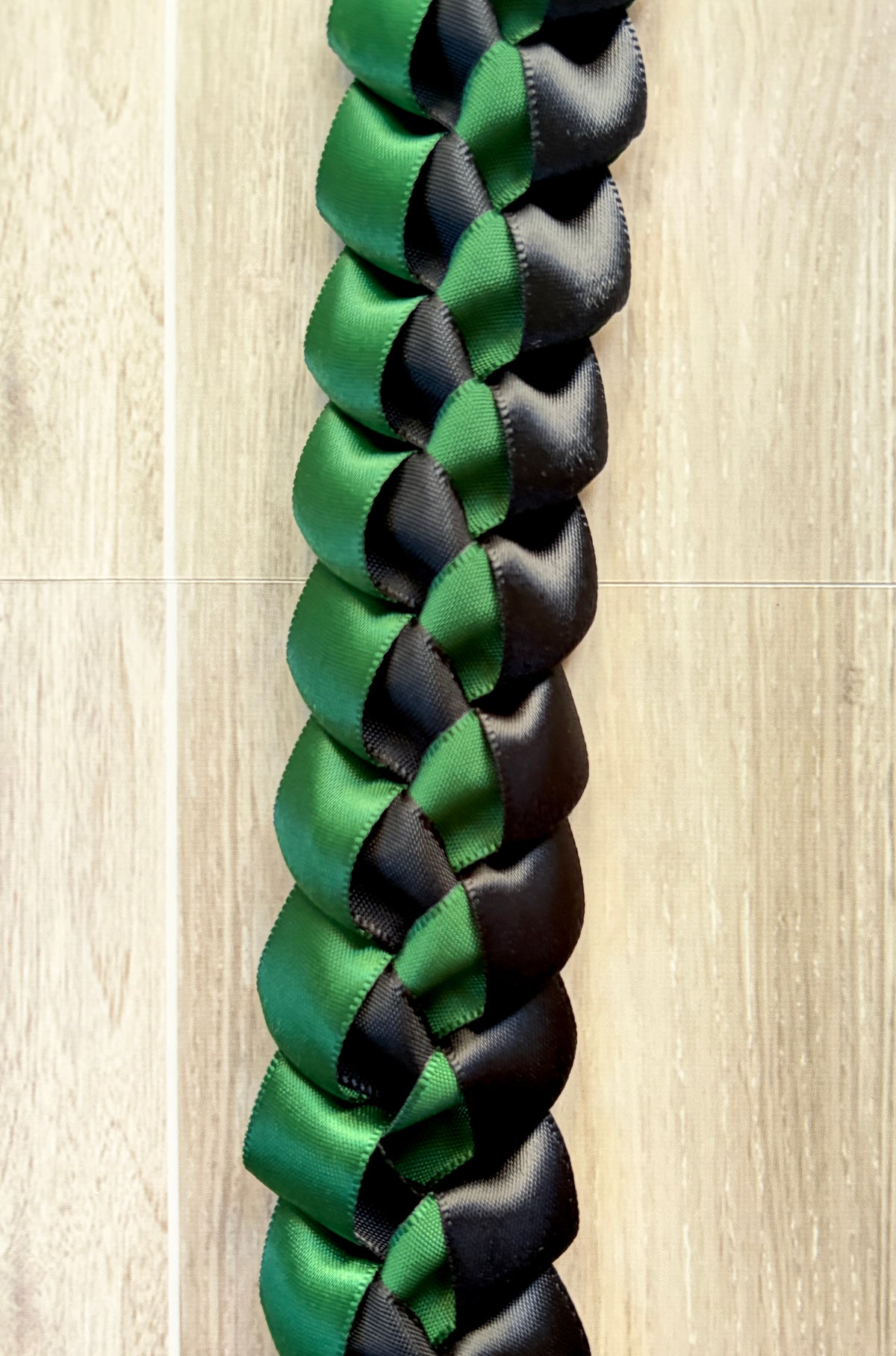 Forest Green and Black 5/8-inch Ribbon Lei