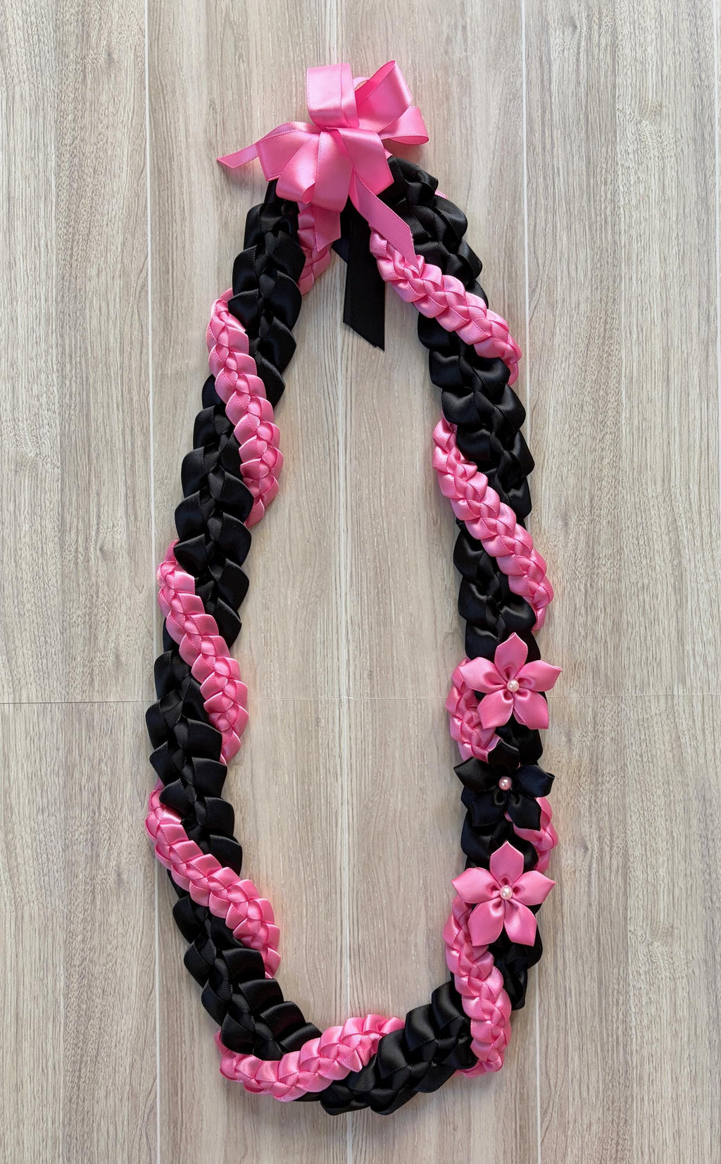 Black and Hot Pink Wrap Ribbon Lei