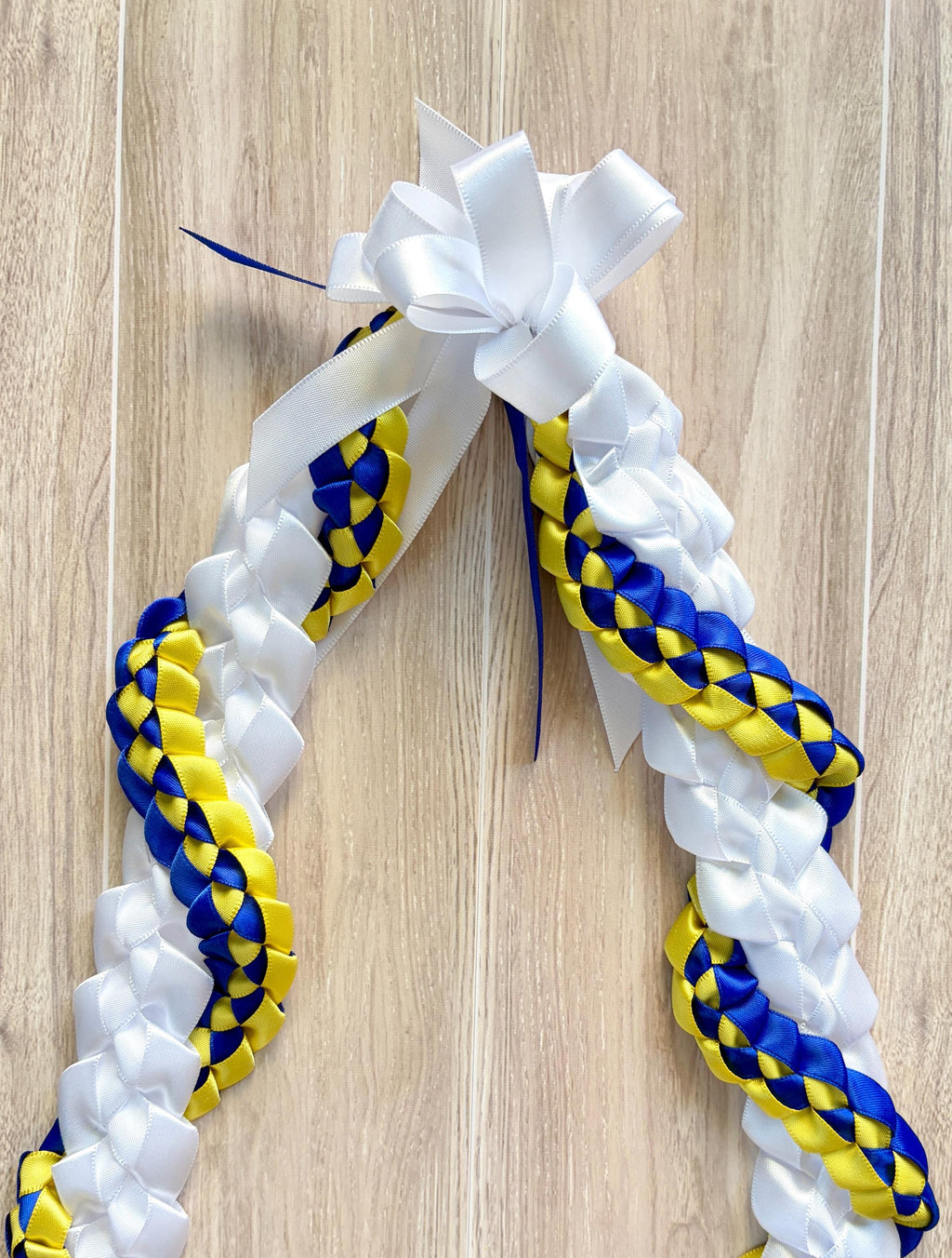 White, Royal Blue, and Yellow Wrap Ribbon Lei