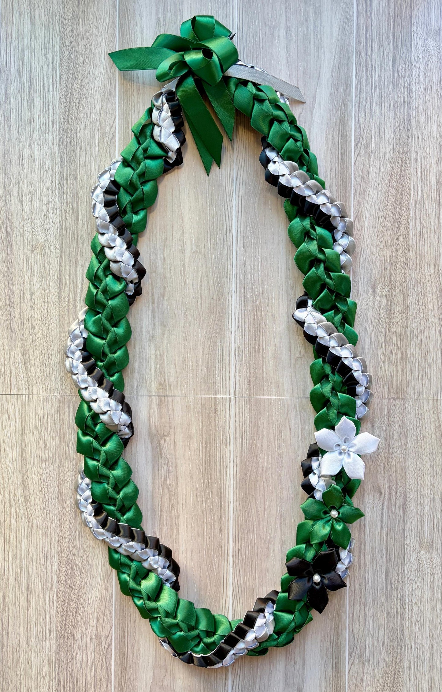 Forest Green, Black, Gray and White Wrap Ribbon Lei