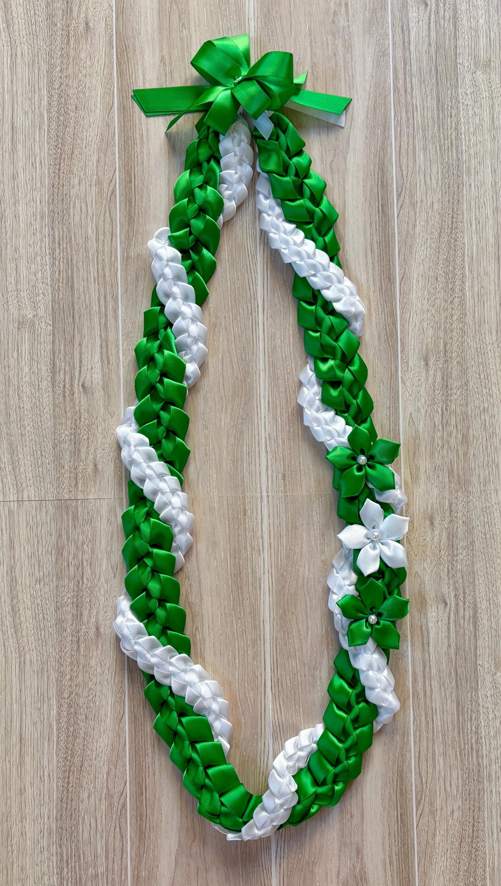 Emerald Green and White Wrap Ribbon Lei