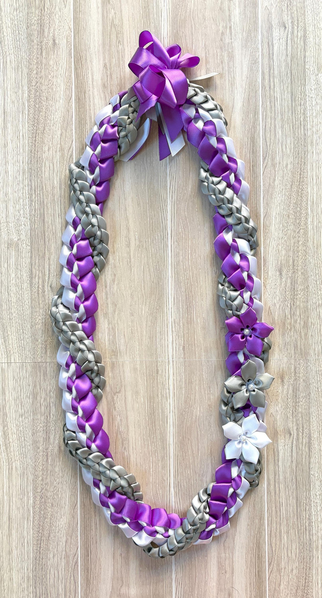 Purple, White, and Gray Wrap Ribbon Lei